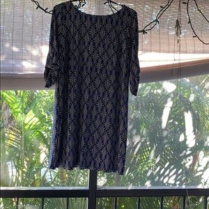 Maternity mid sleeve dress